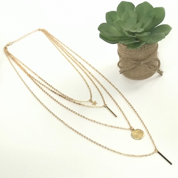 Layered Gold Pendant Necklace - Picture 2 of 3